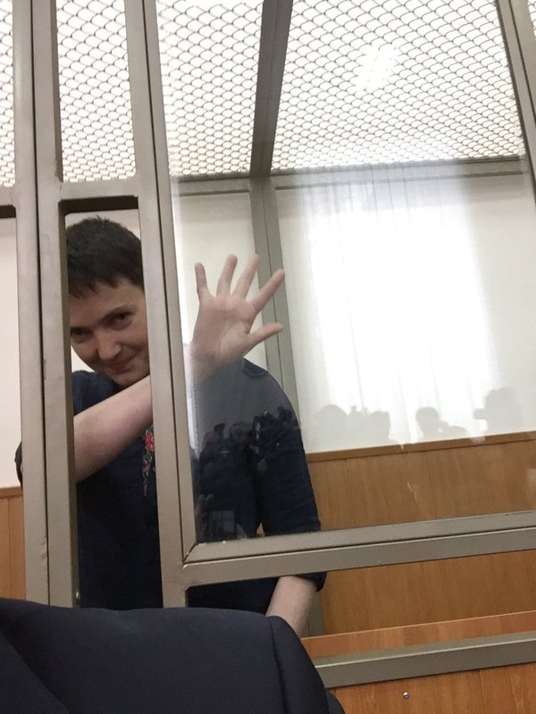 В России началось оглашение вердикта Надежде Савченко