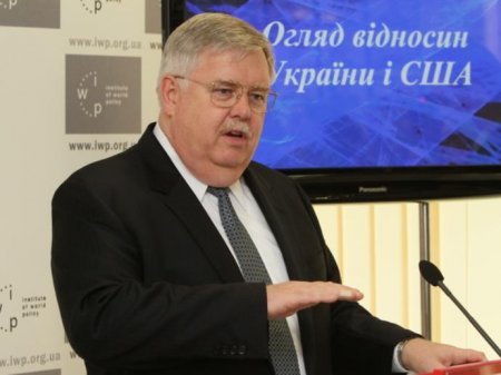 Новый посол США в России Джон Теффт принял присягу