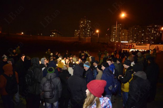 "Вилкул – вон, Милобог – наш мэр". напряжение в Кривом Роге нарастает, ветераны АТО создают второй круг оцепления