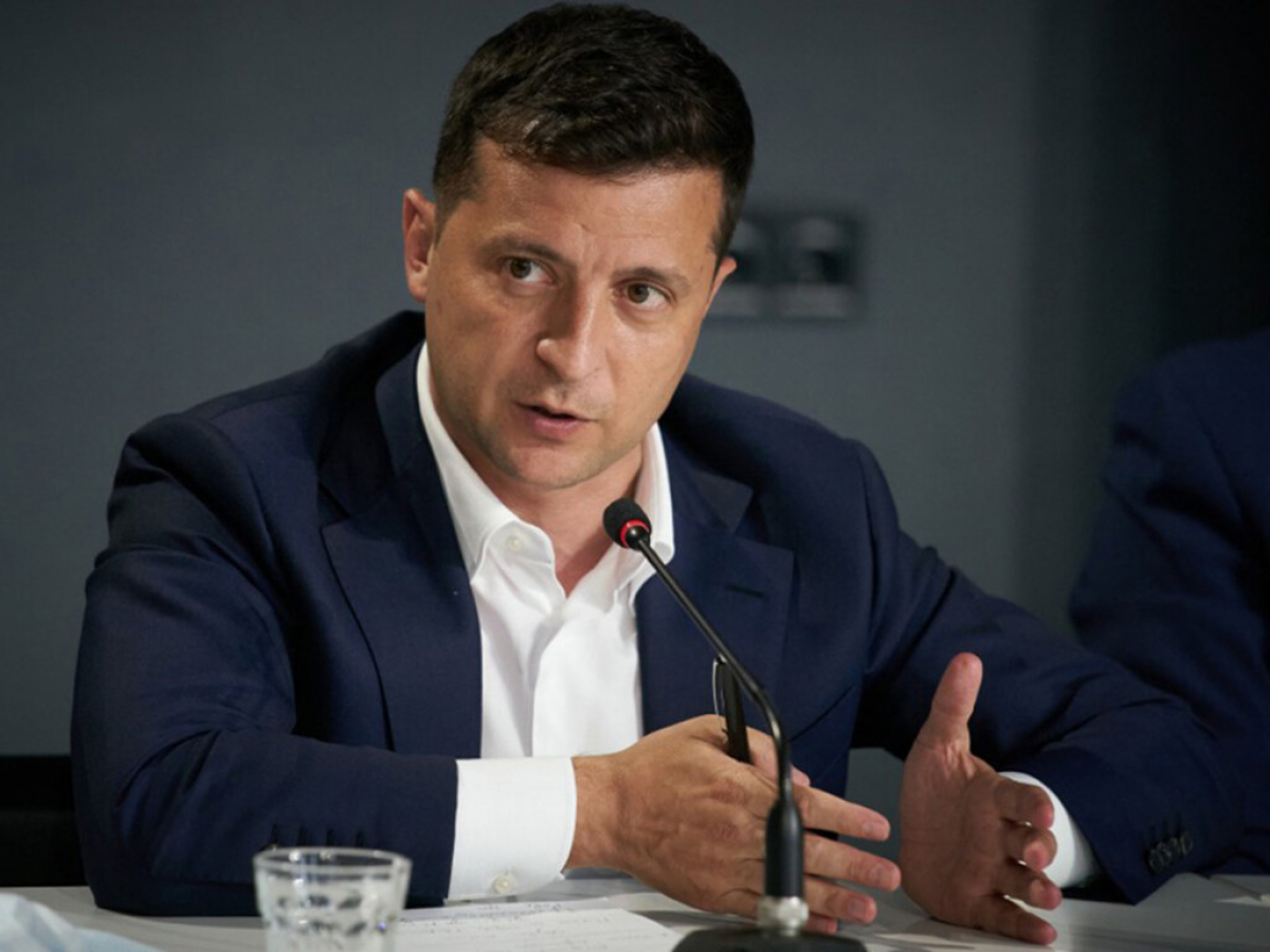 Зеленский пояснил, почему Беларусь не хочет "российской демократии"