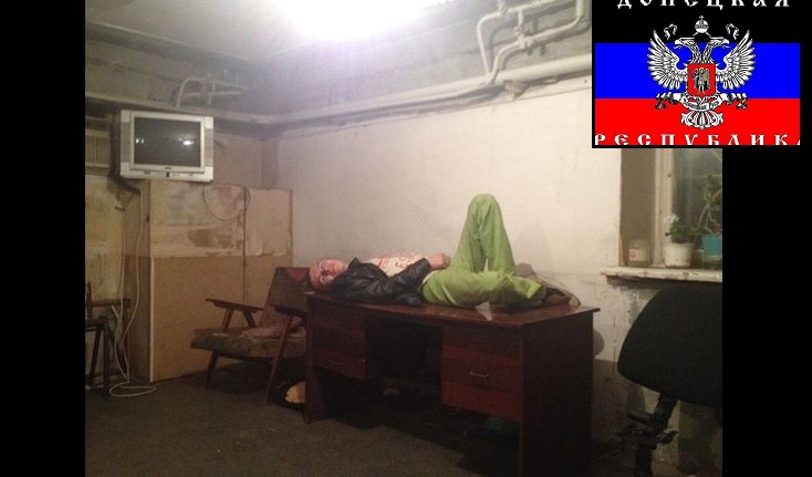 "Человек в подвале прикован к батарее уже 7 дней" - жительница Донецка шокировала соцсети подробностями жизни в "ДНР" - фото