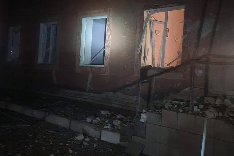 ​Армия Путина атаковала роддом в Херсоне - больница в руинах
