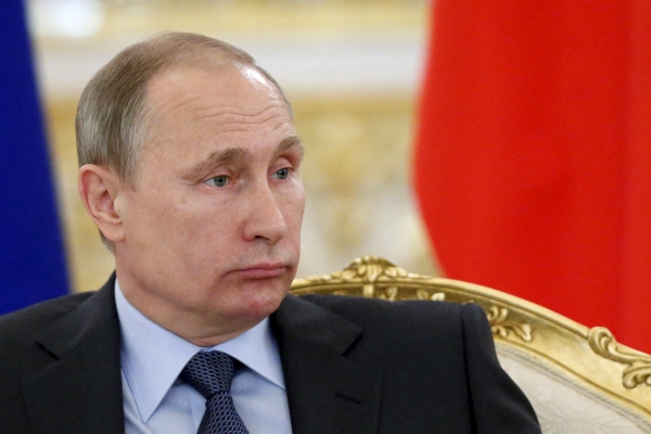 Стрелков: “Кое-кто в Кремле спятил – России грозит долгая война с Америкой”