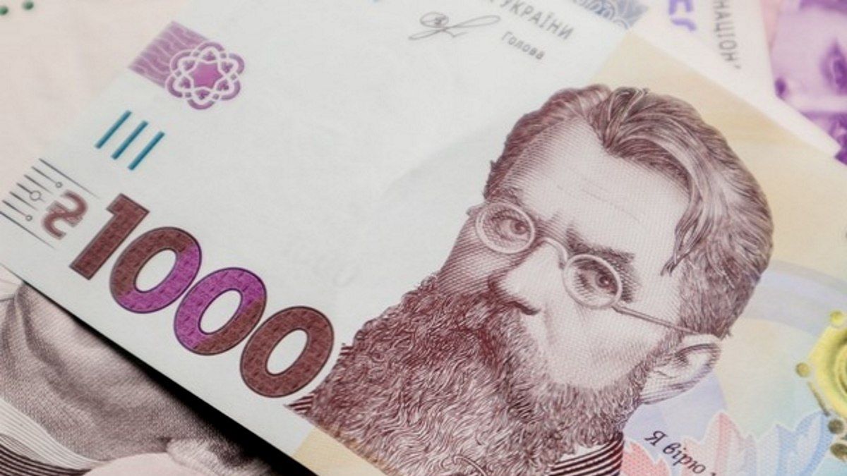 Учителям на прифронтовых территориях повысят зарплату – известен размер надбавки