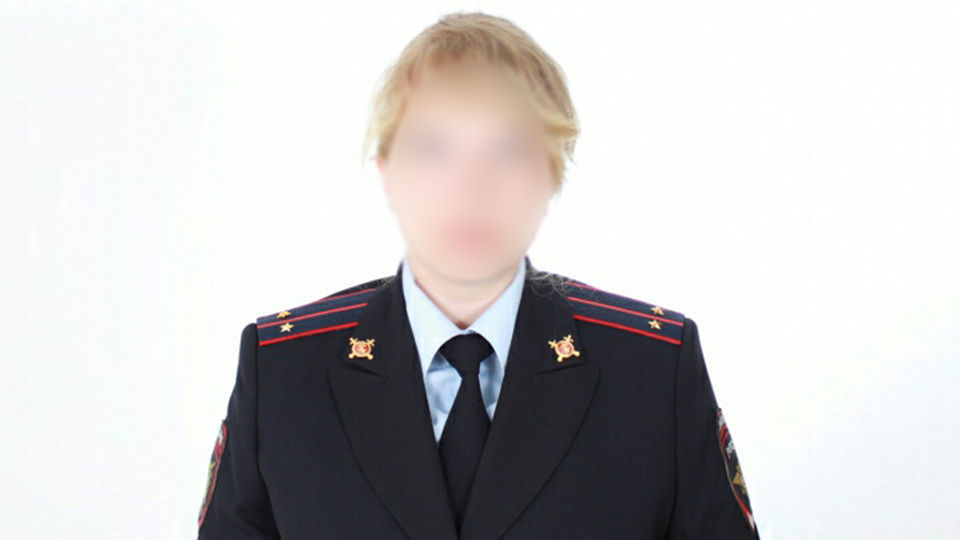 В России полицейские совершили групповое изнасилование своей коллеги