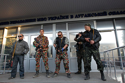 СНБО: Повстанцы похитили 4 преподавателей Луганского университета внутренних дел