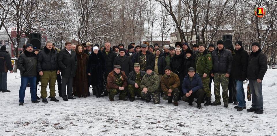 "Пошли вон отсюда со своими тряпками "ДэНэРэ", устраивайте показуху в другом месте, надоели!" - афганцы отказались проводить памятные мероприятия вместе с террористами - боевики взбешены