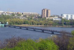 В пяти районах Донецка раздаются залпы, - горсовет