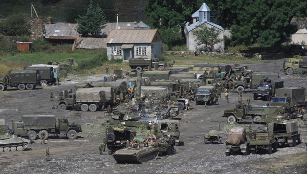 Россия возводит военную базу на украинской границе