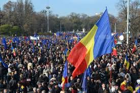 Россияне хотели устроить провокацию на митинге в Молдавии, но были избиты протестующими 