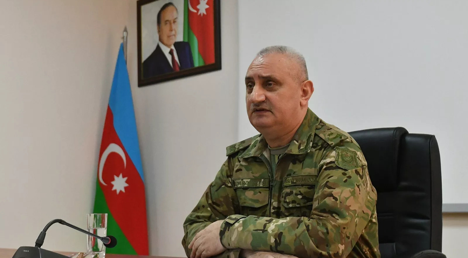 В Баку ответили на слова Пескова о возможности ввода миротворцев в Карабах