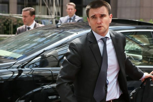 Климкин о разгроме консульства: Полиция дала время варварам сделать дело. Есть ли дно у российской агрессии?