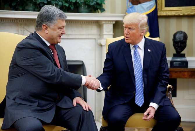 Порошенко в Вашингтоне наносит еще один удар по Кремлю: "Трамп не похож на человека, который питает особые чувства к России!" - кадры