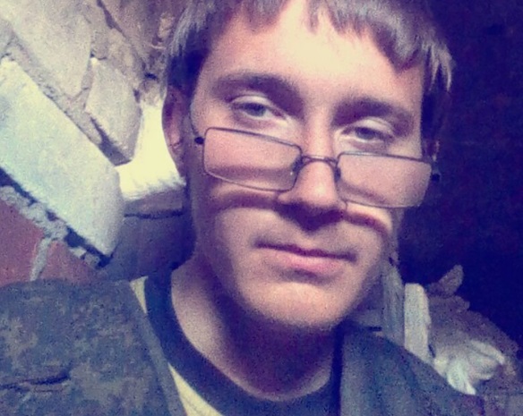 У сепаратистов  в "ДНР" опять истерика: "рус***мирцы" оплакивают уничтоженного террориста из Донецка Джимми и просят заботиться об одинокой матери боевика - кадры 