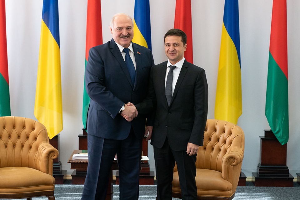​Лукашенко допустил серьезную ошибку на встрече с Зеленским: "Я испугался"