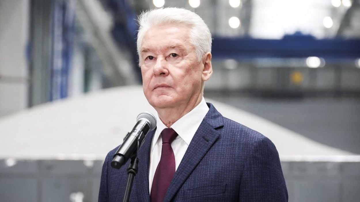 Кризис добрался до Москвы - Собянин вынужден идти на крайние меры, чтобы спасти бюджет