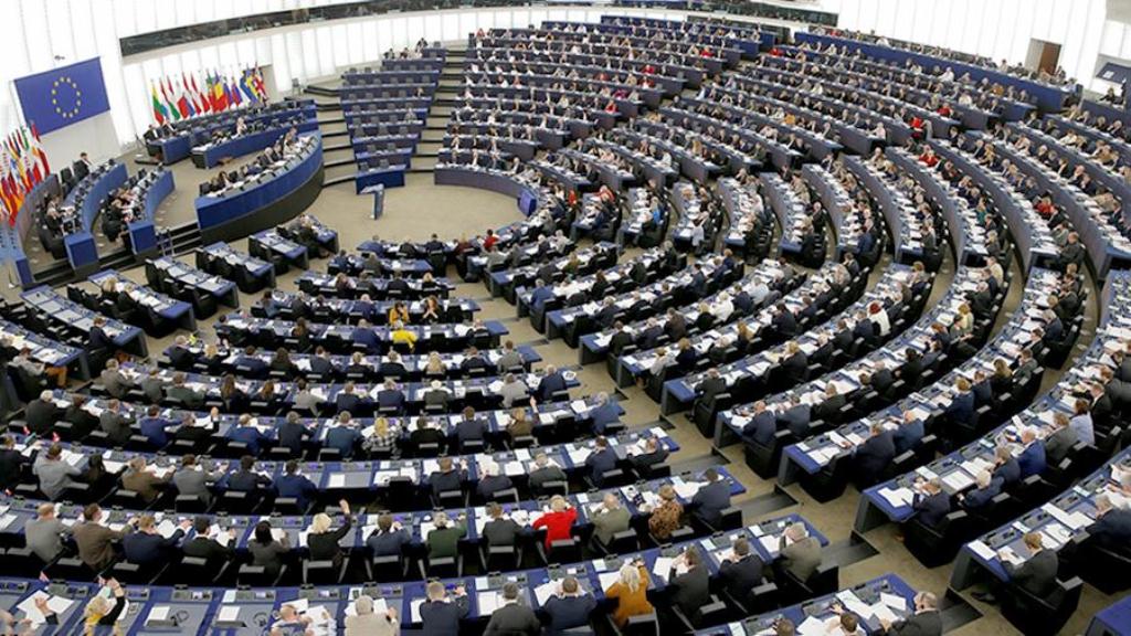 Европарламент ударил по РФ новой резолюцией: Кремль обязан освободить всех политзаключенных Украины