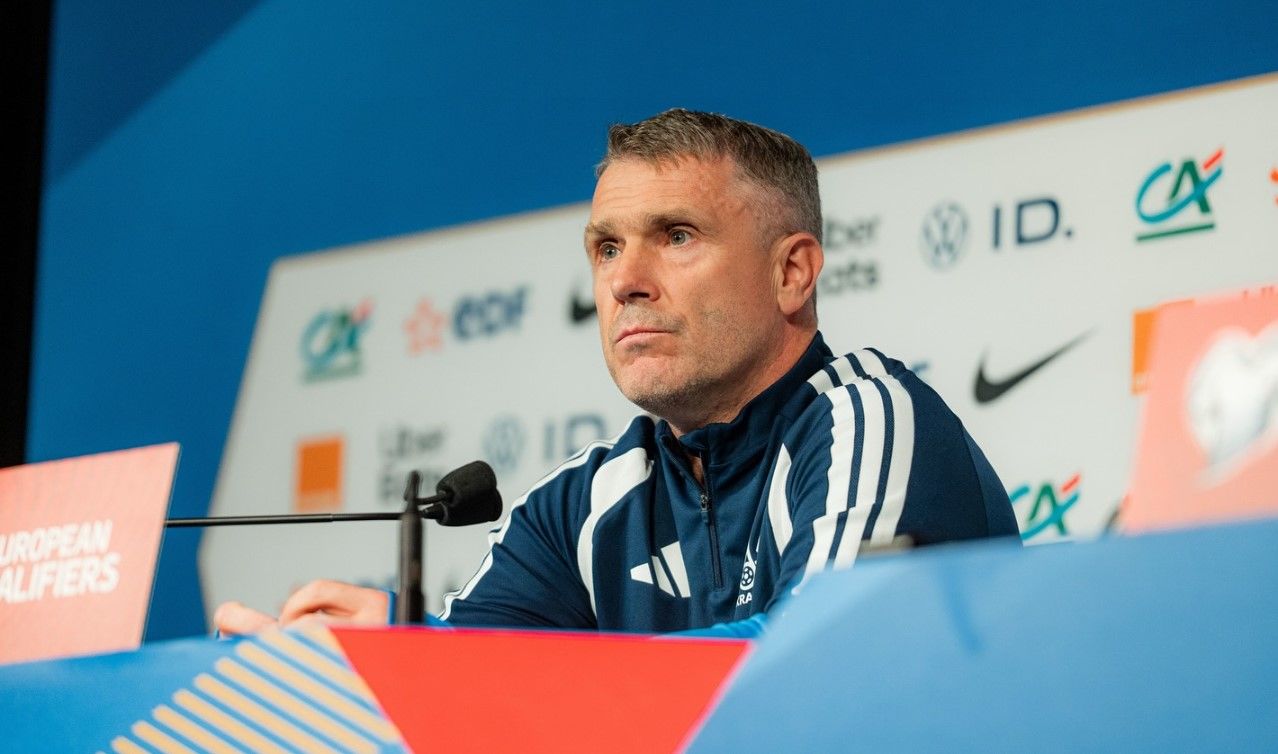 Ребров принял резонансное решение перед игрой с Францией, но его поступку есть объяснение