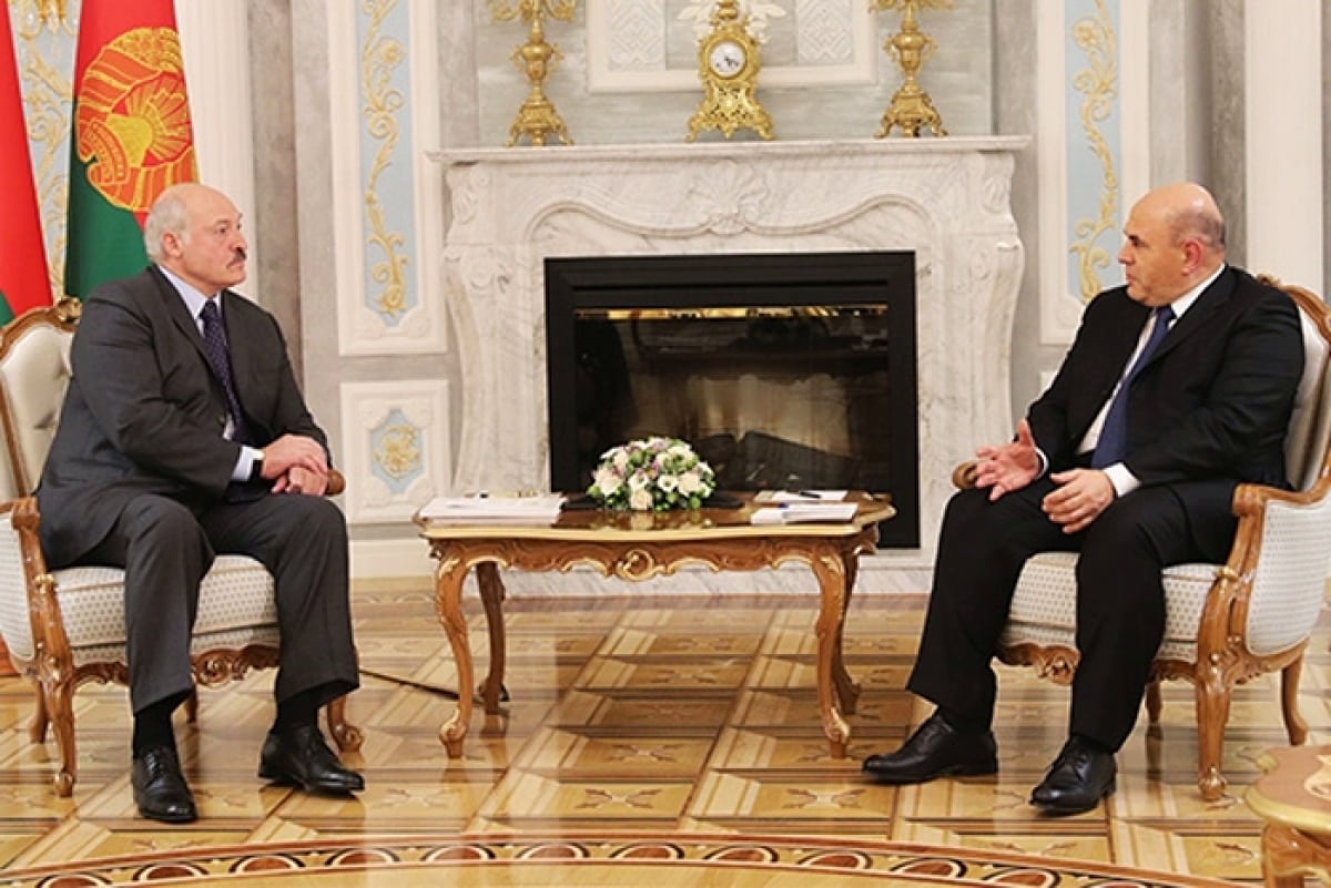 Лукашенко в лицо премьеру России: "Нас не захватить. Тот, кто об этом думает, жить будет недолго", видео