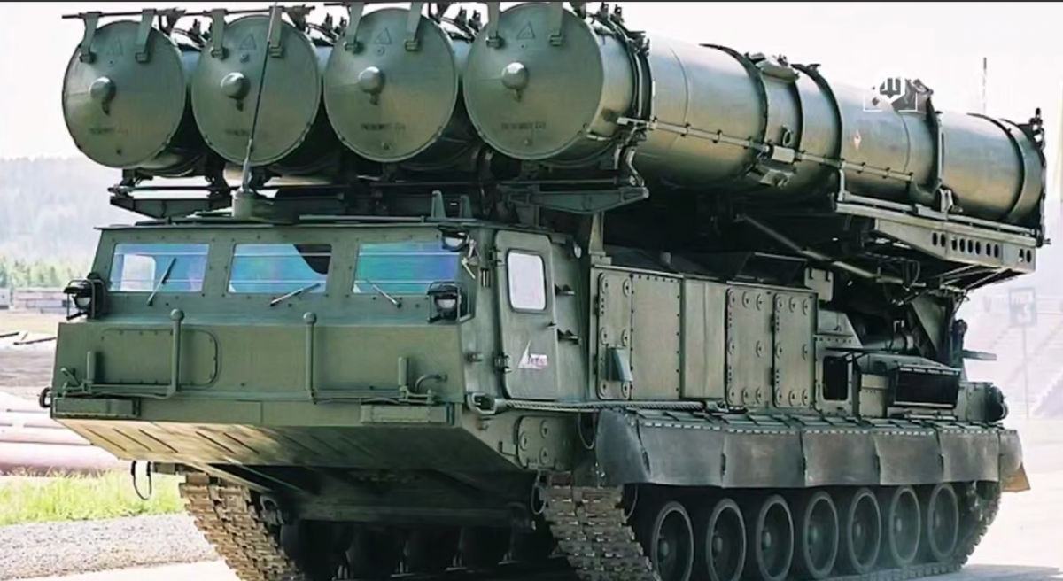 От Мариуполя до Курщины: ВСУ разбомбили ЗРК "С-300 ВМ" и подразделения БПЛА оккупантов