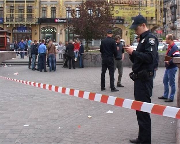 Полиция в Киеве назвала стрельбу на Бессарабке хулиганством: уникальные кадры расследования кровавого инцидента