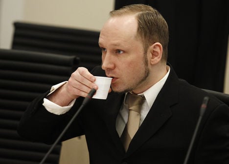 Гуманные суды Норвегии: убийца Брейвик отсудил у правительства 331 тысячу крон за "унижения"