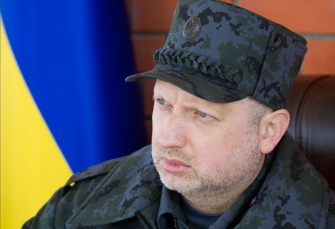 Турчинов объявил о создании нового вида украинской армии для борьбы с кремлевской пропагандой