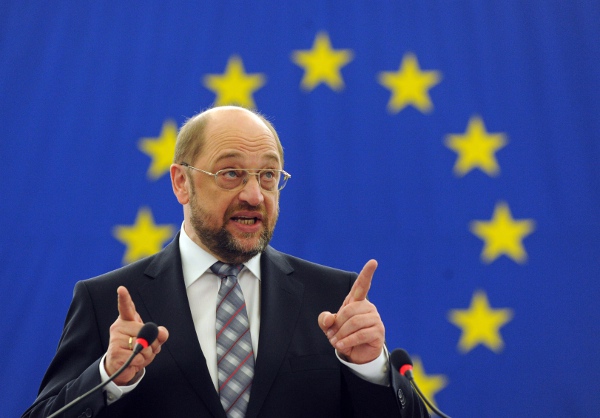 Президент Европарламента: Россия должна остановить войну в Донбассе и вернуться за стол переговоров