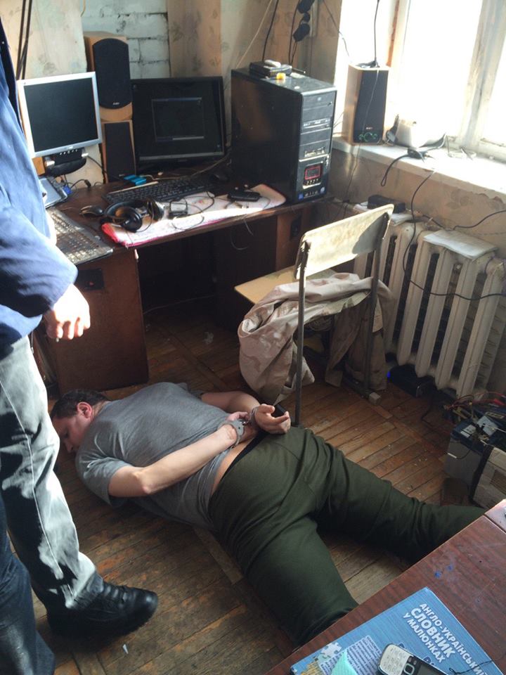 Задержан шпионивший по заданию спецслужб РФ за военным аэродромом в Одессе украинец, - СБУ