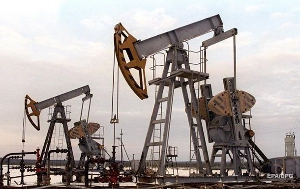 Росія різко знизила продаж нафти – доходи країни-агресора впали на 42%
