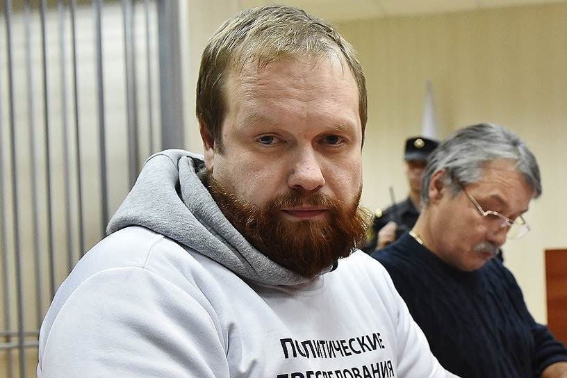 ​"Священные" выплаты остановились: Россия уже еле финансирует армию и военные заводы