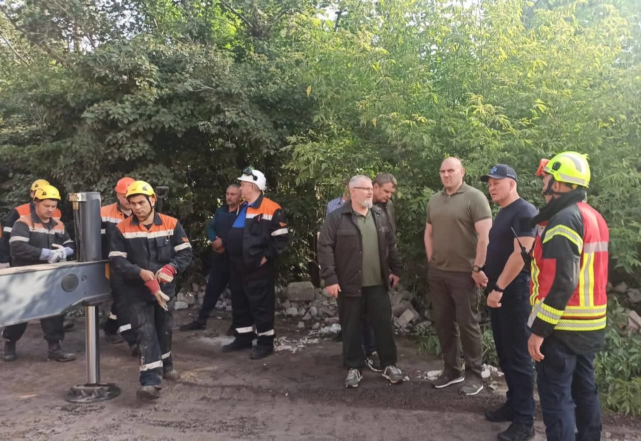 ​Количество погибших после ракетного удара в Кривом Роге выросло до 6 человек: СМИ о ситуации в городе
