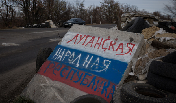 ​"Довольствия из России поступает все меньше, и депутатские рты решили подсократить", - Голобуцкий объяснил, почему в террористической "ЛНР" начали радикально убирать "депутатов"