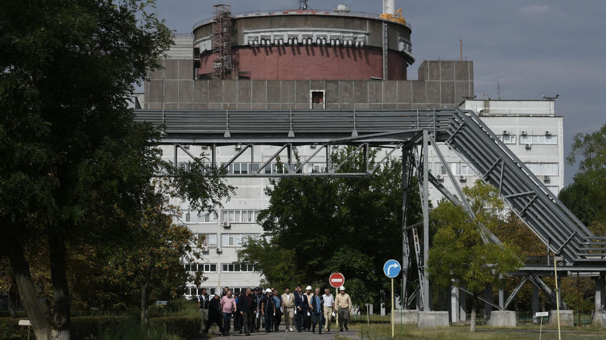 "Дорога до Чорнобилю та Фукусіми", – Арестович про ситуацію навколо Запорізької АЕС