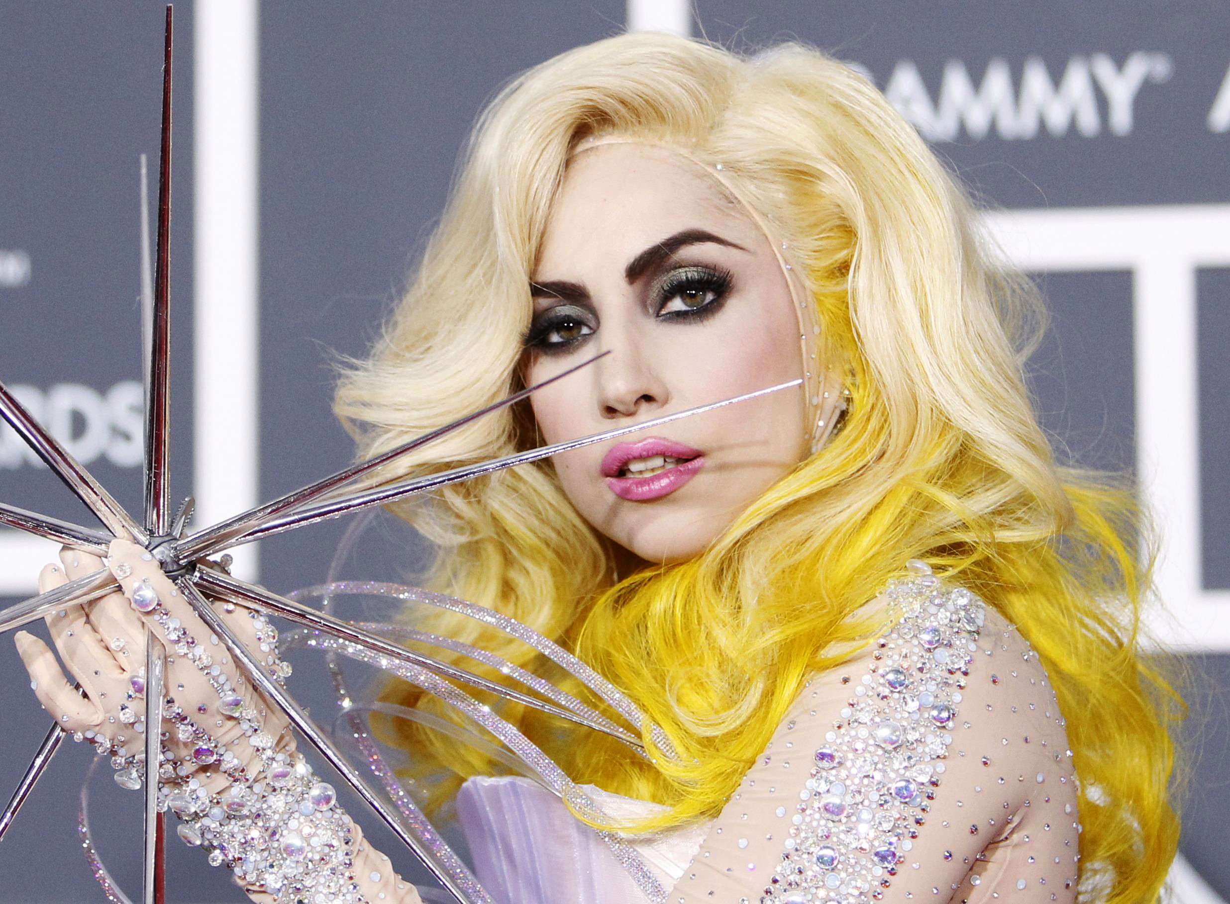 Леди гага популярные песни. Леди Гага. Певица леди Гага. Леди Гага фото. Леди Гага стрелки.
