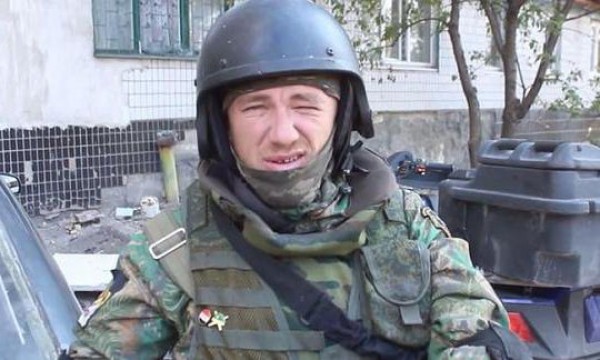 Террорист Моторола не попадал в плен к ИГИЛ: боевик спокойно скачет на коне по Донецку