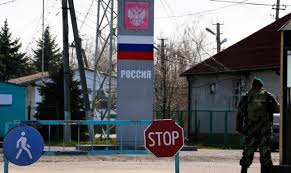 ​РФ перекрыла автомобильную границу для Украины - на КПП сотни машин застыли в ожидании