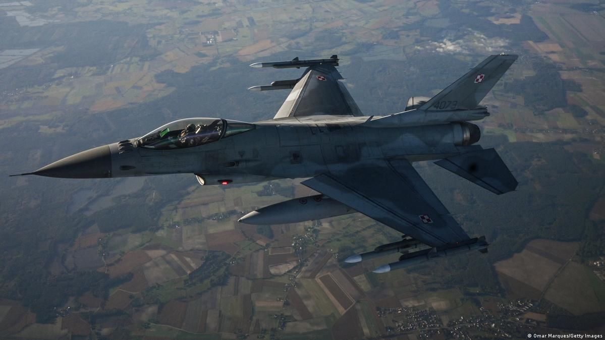 ​Свести на нет превосходство РФ в воздухе: эксперты озвучили главные плюсы F-16