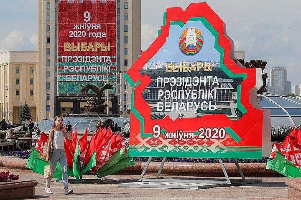 Выборы в Беларуси: в Минск ночью стянули армию и бронетехнику, власти готовятся к столкновениям