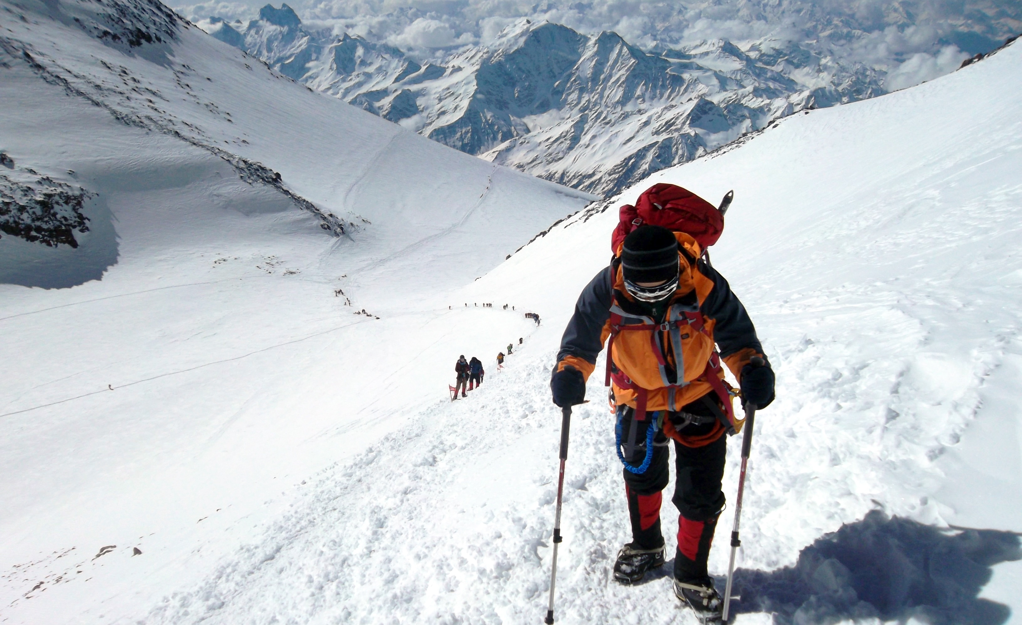 Власти Франции официально подтвердили гибель украинского альпиниста: детали происшествия на горе Монблан остаются в тайне - МИД Украины