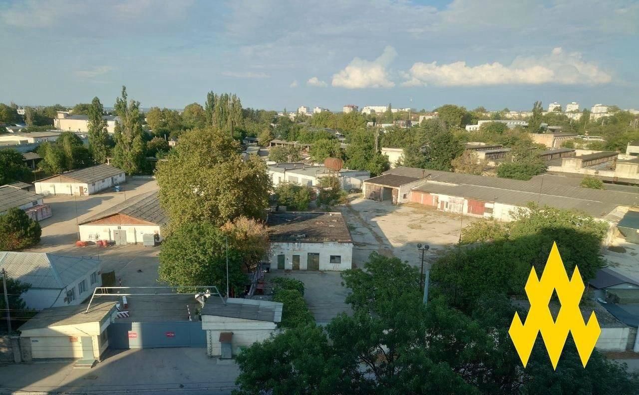 Атаки ВСУ оставили базу Черноморского флота РФ в Крыму без техники и снабжения – разведданные "Атеш" 