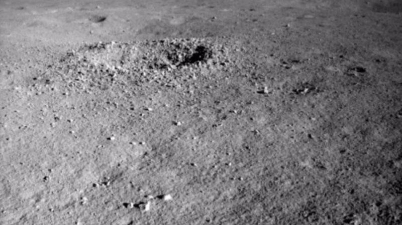 Ровер ʺЮйту-2ʺ обнаружил на Луне гелеобразную аномалию, которая поставила в тупик исследователей 