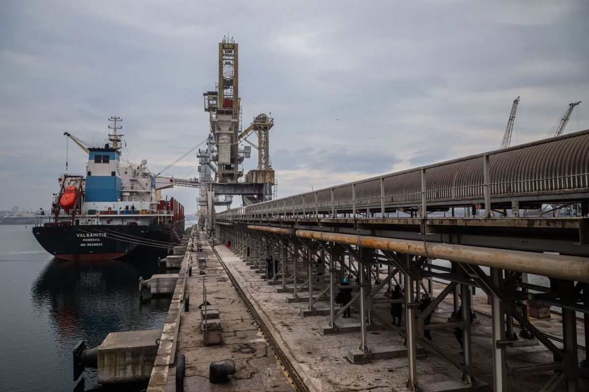 ​Блокада снята: три ключевых порта Украины в Черном море возобновили прием судов - Bloomberg