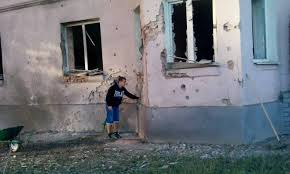 В Луганской области возобновили обстрелы. В Светличном «Градами» повреждены жилые дома