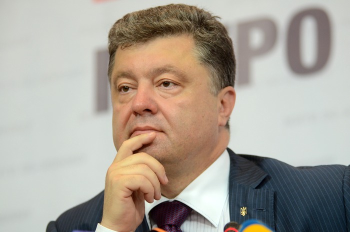 Порошенко предлагает Совбезу ООН снять с России право вето