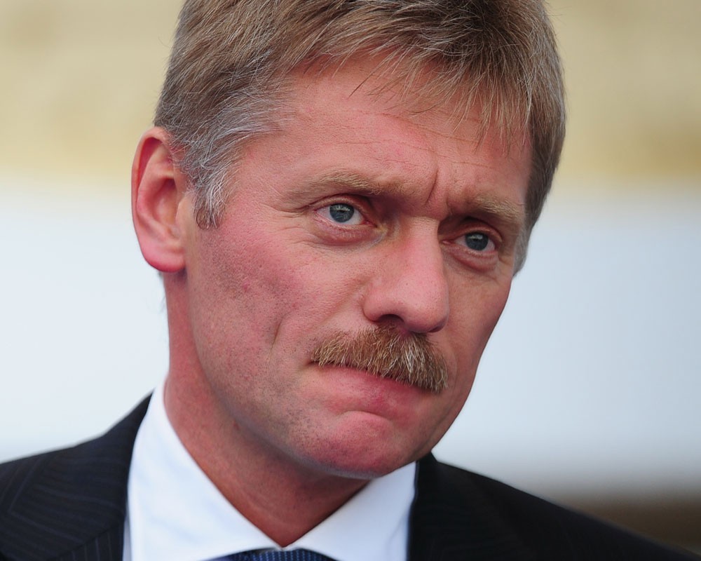 Песков о военных РФ на Донбассе: Из официальных источников звучат голословные обвинения