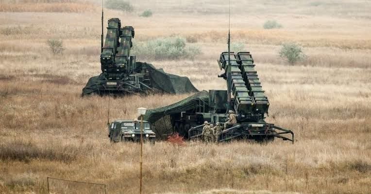 Україна сама вироблятиме ракети до Patriot, але це не вирішить проблему – Bloomberg