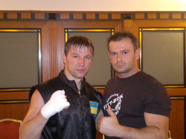 Шкарупа проиграл бой в Москве из-за лояльности судей к крымскому боксеру