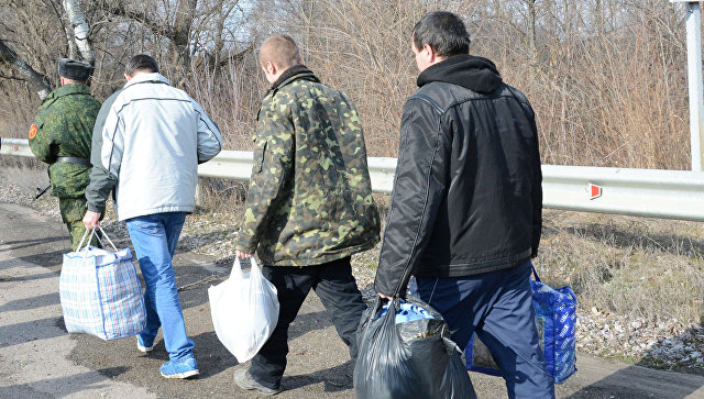 Обещанный боевиками "ДНР" обмен пленными затягивается: названы новые сроки передачи