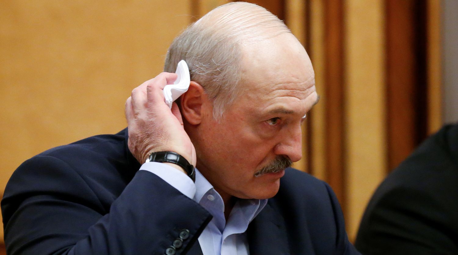 "Придется вступить в войну": Лукашенко повторил тезис роспропаганды о якобы "польской угрозе"